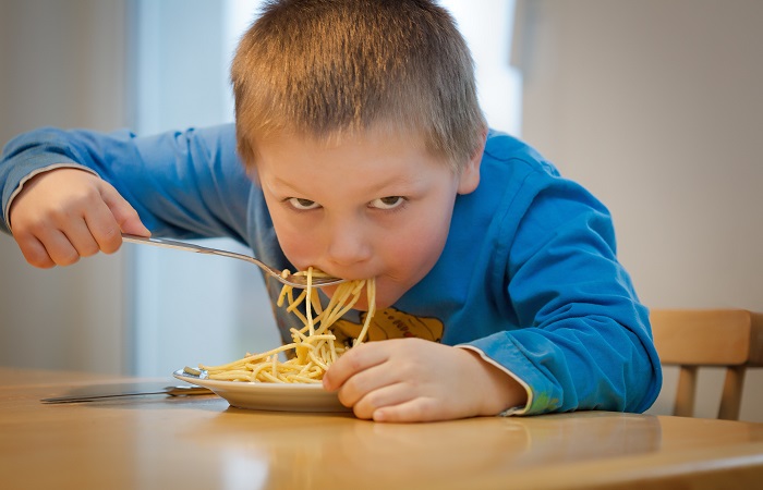 Comidas durante la gastroenteritis en niños Dieta para la gastroenteritis en niños