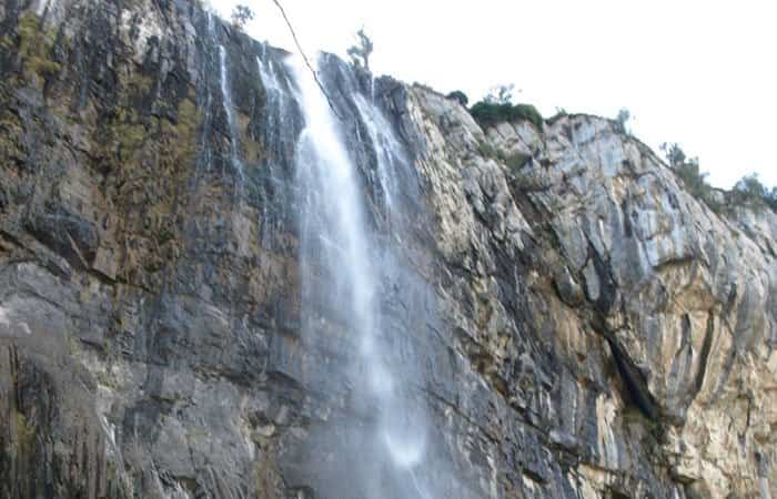 Nacimiento del río Asón en Cantabria
