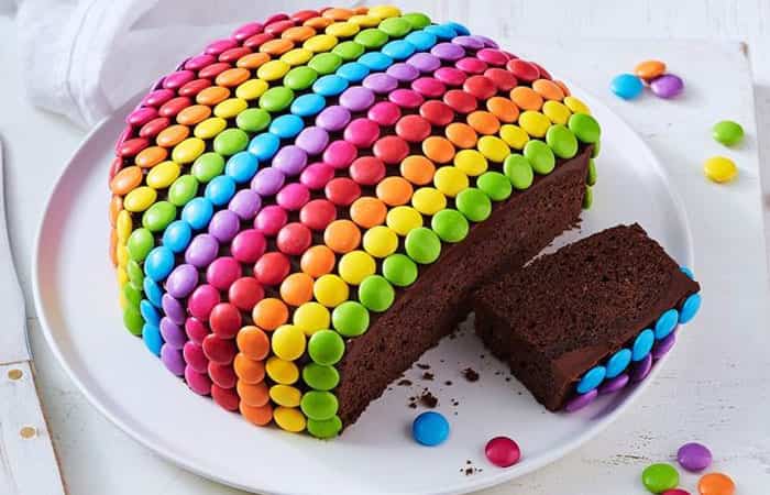 Bizcocho de chocolate multicolor