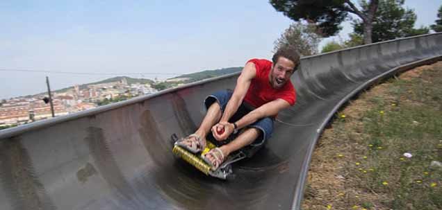 Calafell Slide, un tobogán de 700 metros con trineos gigantes