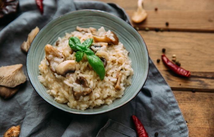 Cuenco con risotto de setas Risotto de setas