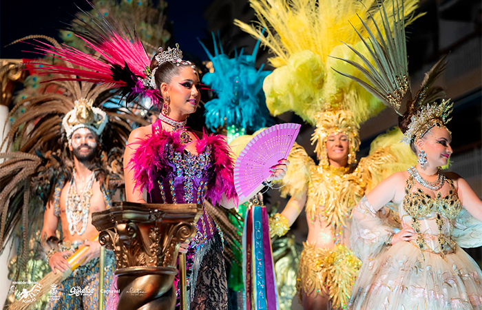 Espectacular desfile de disfraces en Águilas Desfile en Águilas