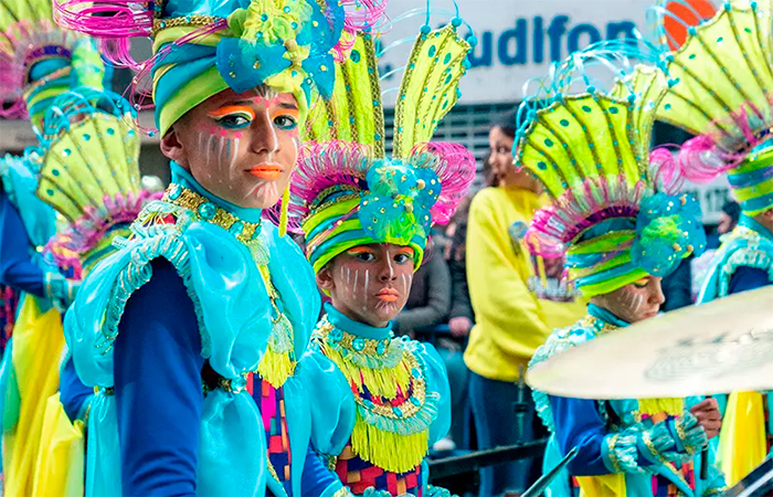 Niños disfrazados en Badajoz, Extremadura Desfile de disfraces en Badajoz