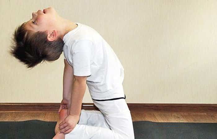 Juegos de yoga y mindfulness para hacer en casa con niños