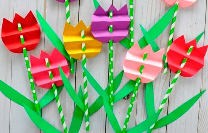 tulipanes-de-papel Manualidades de verano: Tulipanes de papel