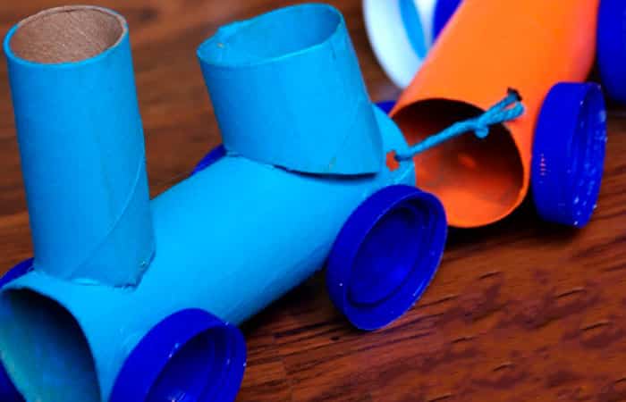 tren-tubos-papel-higiénico Tren con tubos de papel higiénico