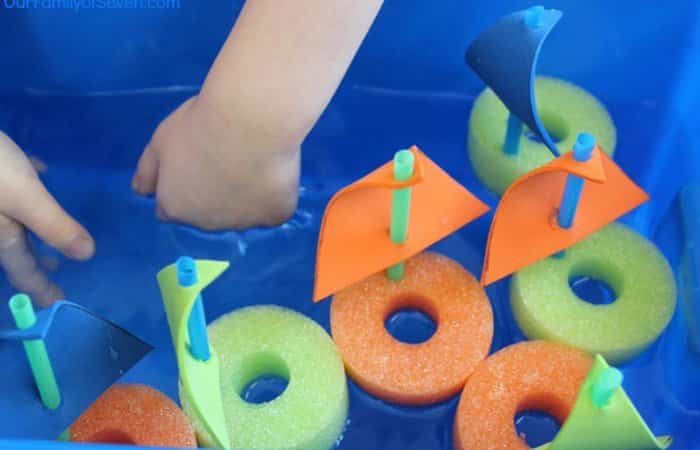 manualidades con churros de piscina: barquitos manualidades con churros de piscina: barquitos