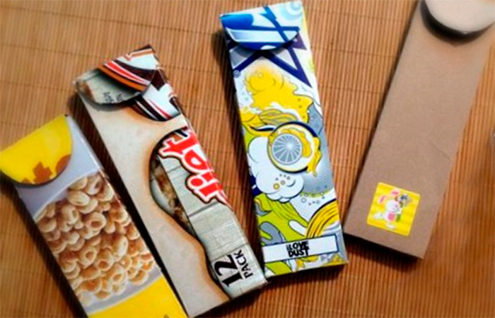 Estuches caseros de cartón Estuches caseros: de cartón, hechos con cajas de cereales