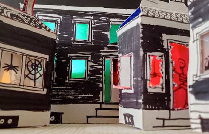 ciudad-terrorifica casitas de muñecas con cajas de cartón