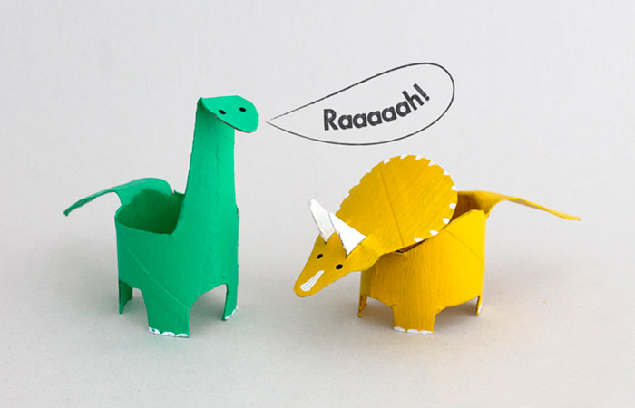 diplodocus y triceraptops manualidades de dinosaurios