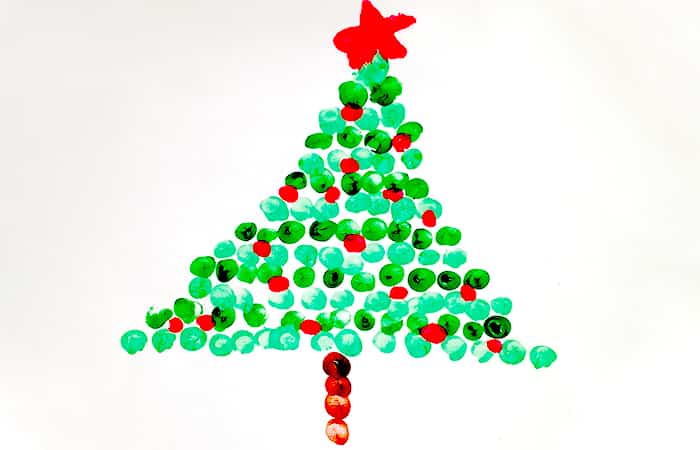 Arbol-de-Navidad-como-manualidades-con-huellas-de-dedos Árbol de Navidad como manualidades con huellas de dedos