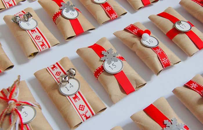 Calendarios de Navidad con tubos mini paquetes de regalo Calendarios de Navidad con tubos mini paquetes de regalo