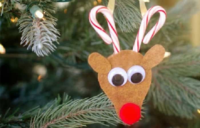 manualidades fáciles reno colgante Manualidades fáciles con niños para navidad