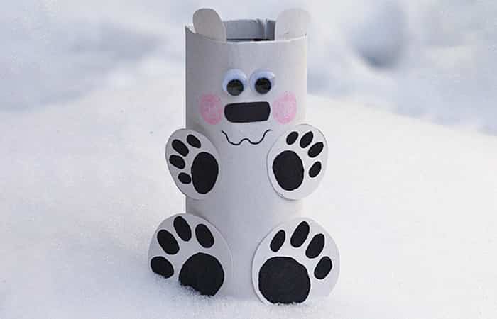 animales-salvajes-con-tubos-de-papel-higienico-oso-polar Aniamles salvajes con tubos de papel higiénico, oso polar