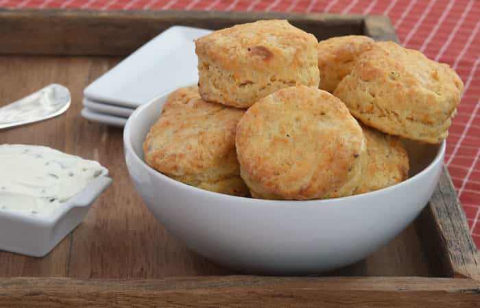 galletas-saladas-de-queso Meriendas fáciles con queso: Galletas saladas de queso