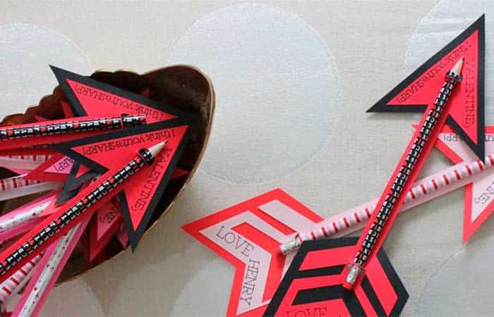 Manualidades para regalar en San Valentín, flechas Manualidades para regalar en San Valentín, flechas de Cupido