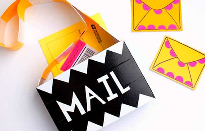 Manualidades para San Valentín bolsa de cartero Buzones de San Valentín manualidades cartero