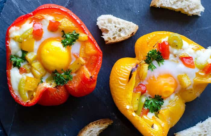 pimientos-rellenos-de-patata-y-huevo Recetas con pimiento: Pimientos con huevo y patatas
