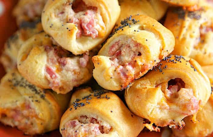 saladitos-de-jamon-y-queso Meriendas fáciles con queso: Saladitos con jamón y queso