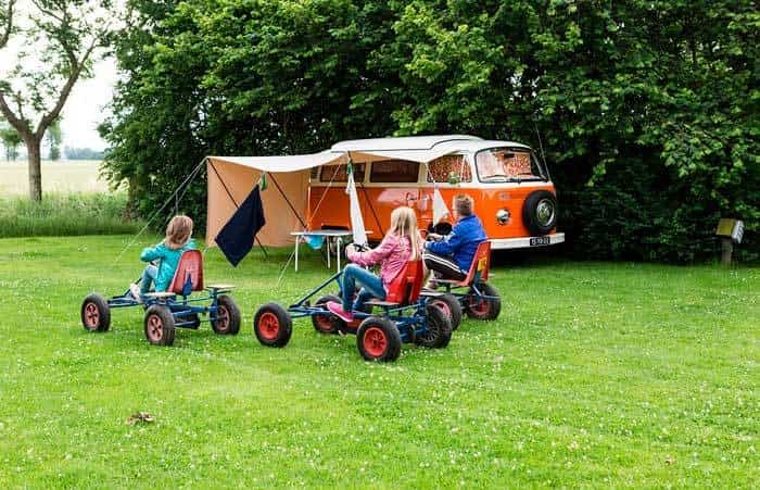 Ir un campamento, diversión