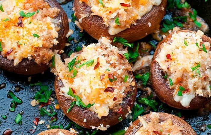 champiñones rellenos, un aperitivo económico y buenísimo aperitivos para fiestas: champiñones rellenos