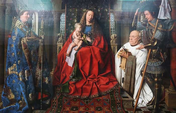 Cuadro La Virgen y el canónigo Joris de Paele de Jan Van Eyck, Museo Groeninge imprescindibles de brujas y de la costa belga