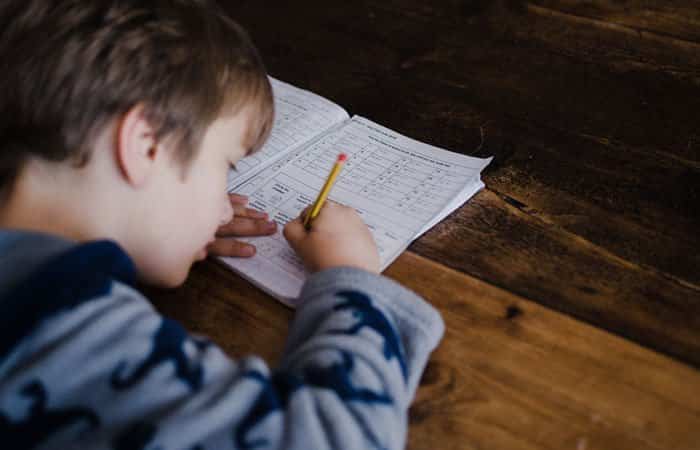 los deberes Consejos para mejorar la forma de hacer los deberes de tus hijos