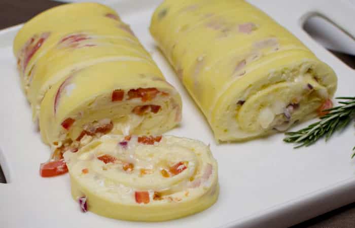 Recetas-de-rollitos-salados-de-tortilla-de-jamon-y-queso Recetas de rollitos salados de tortilla de jamón y queso