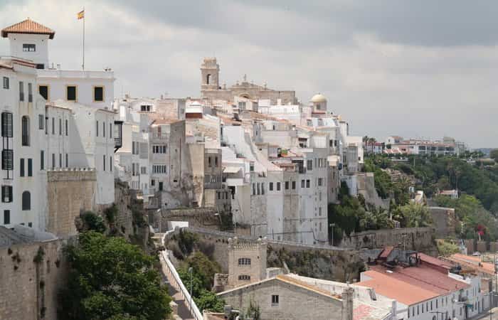 Parque de la Plaza de S’Esplanada en Mahón, Menorca