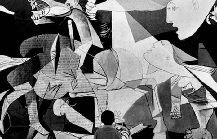 Contemplar el Guernica de Picasso también es de niños De visita al museo