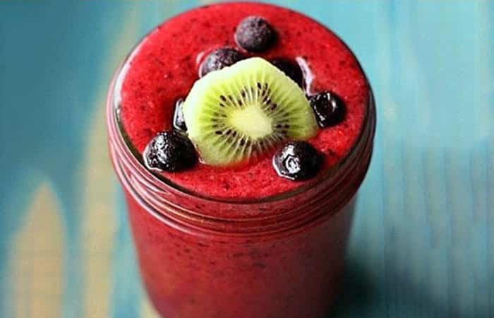 zumos-y-smoothies-detox-de-frutos-del-bosque-y-kiwi Zumos y smoothies detox de frutos del bosque y kiwi