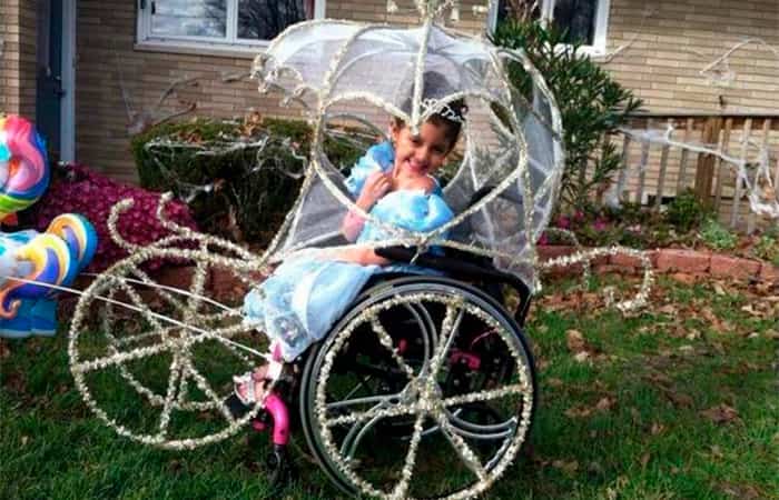 disfraces-para-ninos-en-silla-de-ruedas-cenicienta Disfraces para niños en sillas de ruedas, Cenicienta