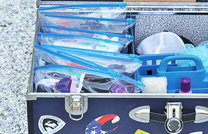 cómo organizar la maleta del campamento de los niños trucos caseros para padres para hacer la maleta del campamento