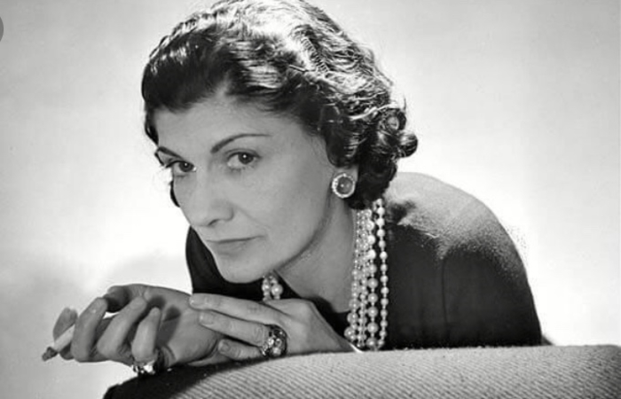 fotografía de coco chanel Mujeres que han cambiado la historia