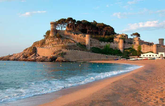 Tossa de Mar, un pueblo medieval en Girona