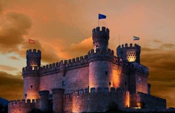 castillo de los mendoza manzanares el real planes puente de mayo: manzanares el real