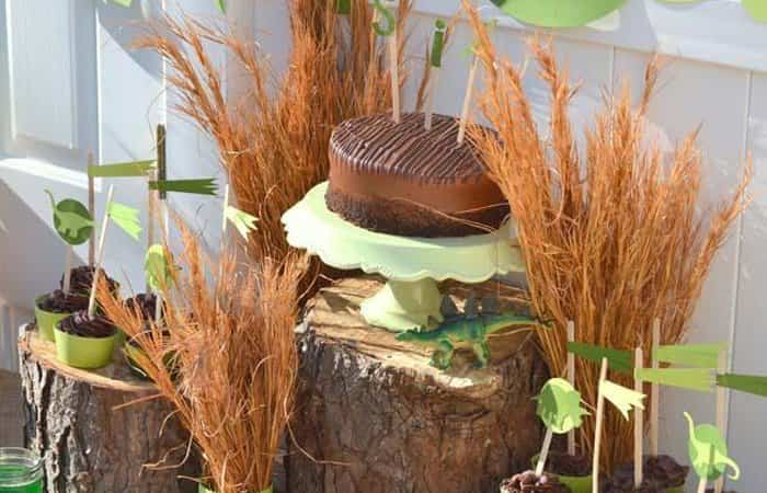 Decoración de mesa dulce para fiesta de dinosaurios mesa dulce fiesta de dinosaurios