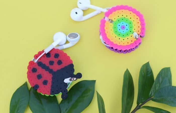 porta auriculares con cuentas de colores porta auriculares con cuentas de colores