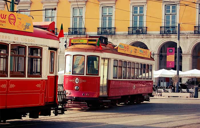 lisboa-con-ninos-subida-en-tranvia Lisboa con niños, subida en tranvía