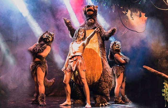 Mowgli, el cachorro humano