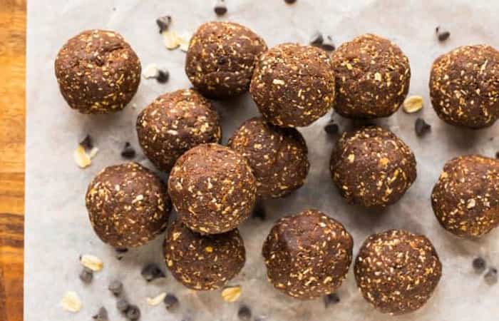 trufas-con-crema-de-cacahuete Bolitas de chocolate y crema de cacahuete