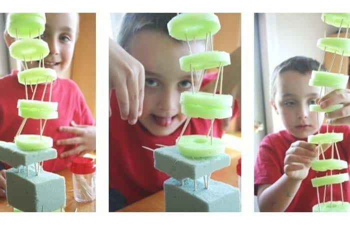 construcciones con trozos de churros de piscina y palillos construir con churros de piscina