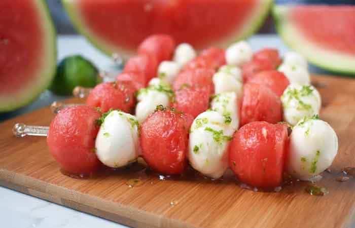 recetas con sandía y mozarella en brocheta recetas con sandía y mozarella