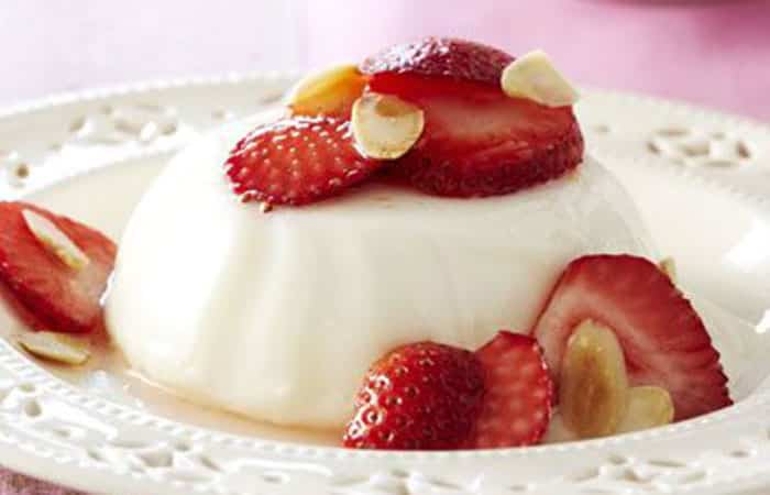 postres-para-hacer-con-fresas,-panna-cotta Postres para hacer con fresas, panna cotta