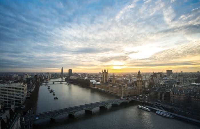 Londres con niños paseo por el Tamesis