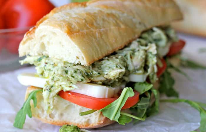 recetas-para-picnic-bocadillo-de-pollo-y-salsa-pesto Recetas para pícnic, bocadillo de pollo y salsa pesto