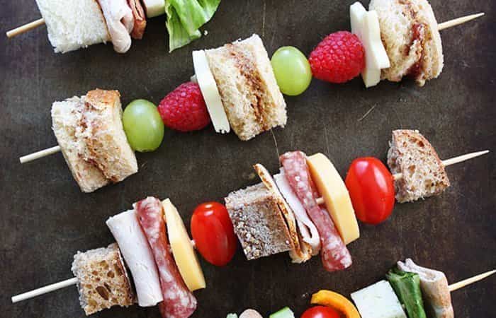 snacks-para-ninos-brochetas snacks para niños en brochetas