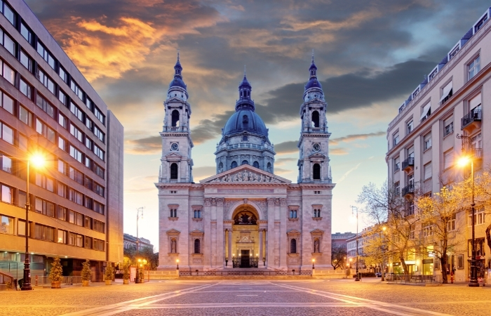 Basílica de San Esteban Basílica de San Esteban