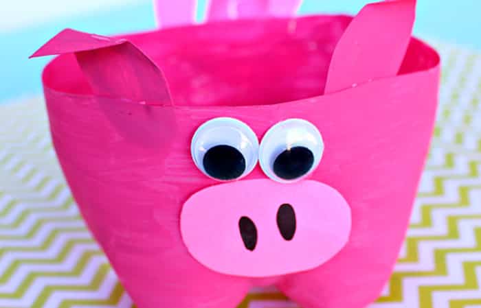 cute-2-LITER-BOTTLE-pig-craft-for-kids Cerdito con botellas recicladas