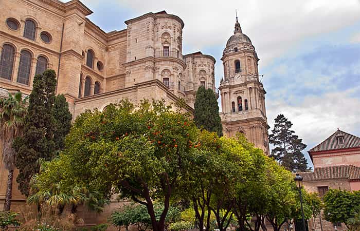 Málaga es una ciudad con múltiples atractivos turísticos Ciudades españolas con historia, por provincias: Málaga